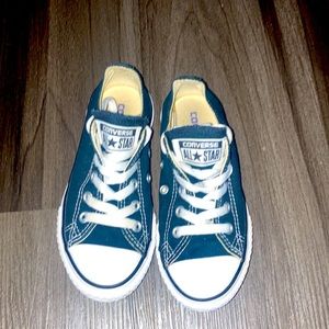 Kids Converse size 12